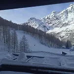 Orange Fox Cervinia Vda Vacanze In Vetta Cir 0185 ברויל-קרוויניה